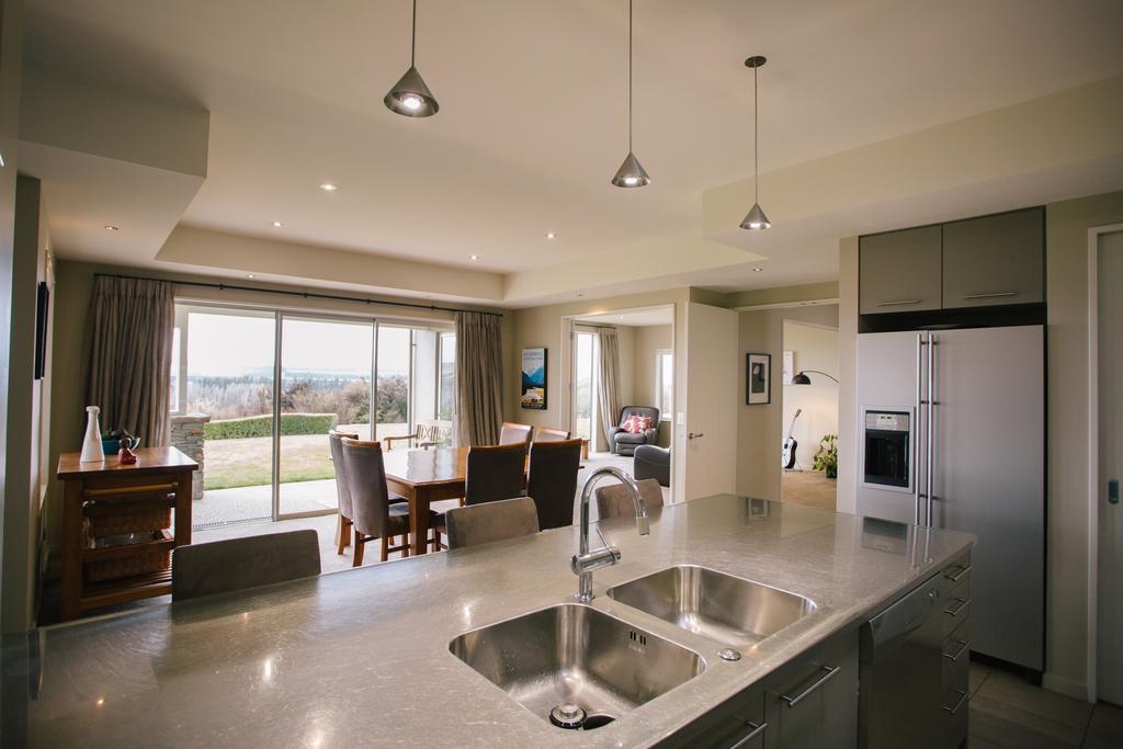 Riverview Terrace Wanaka Ngoại thất bức ảnh